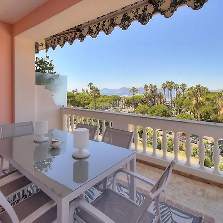 Ref 1478 - Croisette - Sea View For Rent * Cannes