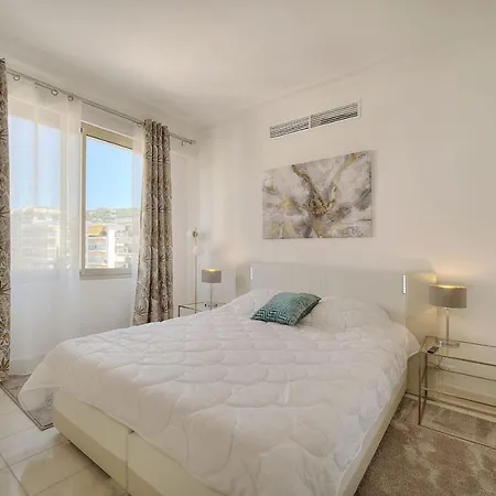 Ref 1478 - Croisette - Sea View For Rent Cannes